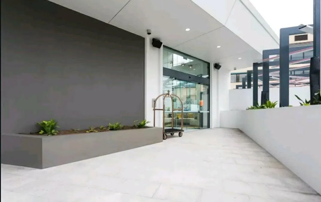 Super Ruby By Bison Gold Coast