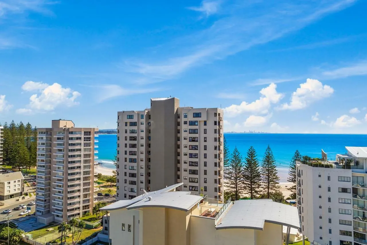 Rainbow Commodore Coolangatta