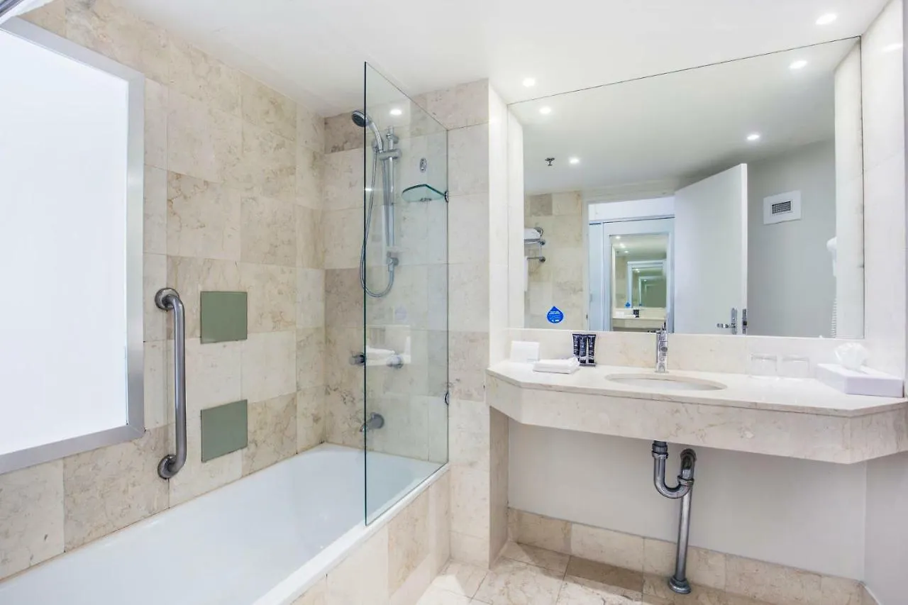Studio 100 Meters From Beach At Surfers Paradise * Gold Coast