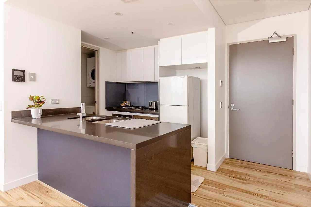 Luxury Modern In Southport With Facilities