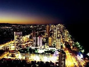 Signature Waterfront Aparthotel Gold Coast