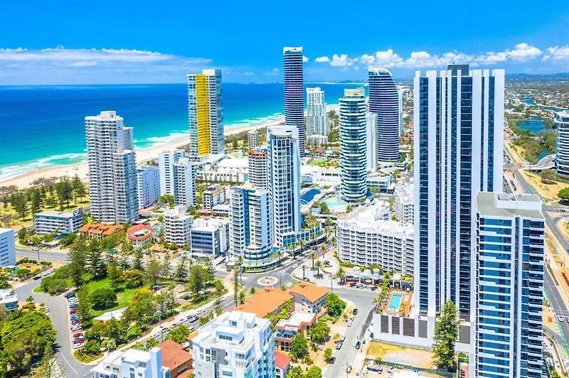 Apart Otel Qube Broadbeach 4*