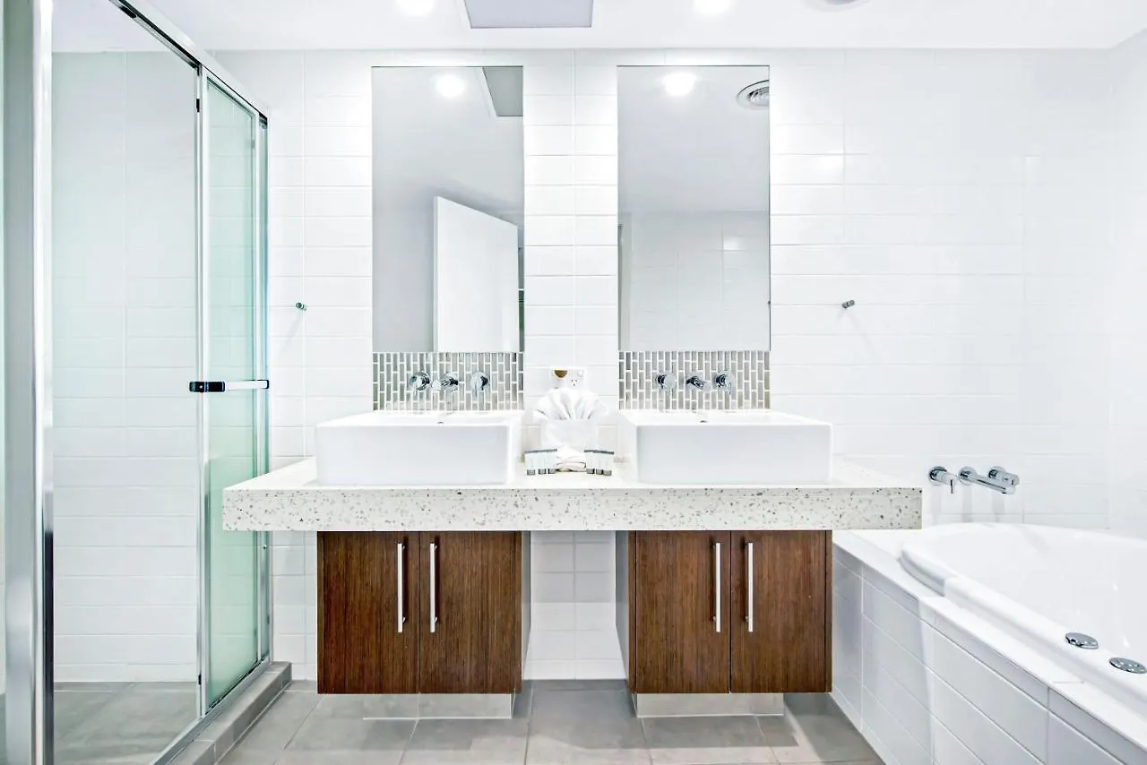 Wings Resort, And 2 Story Penthouses - We Accommodate Guldkusten